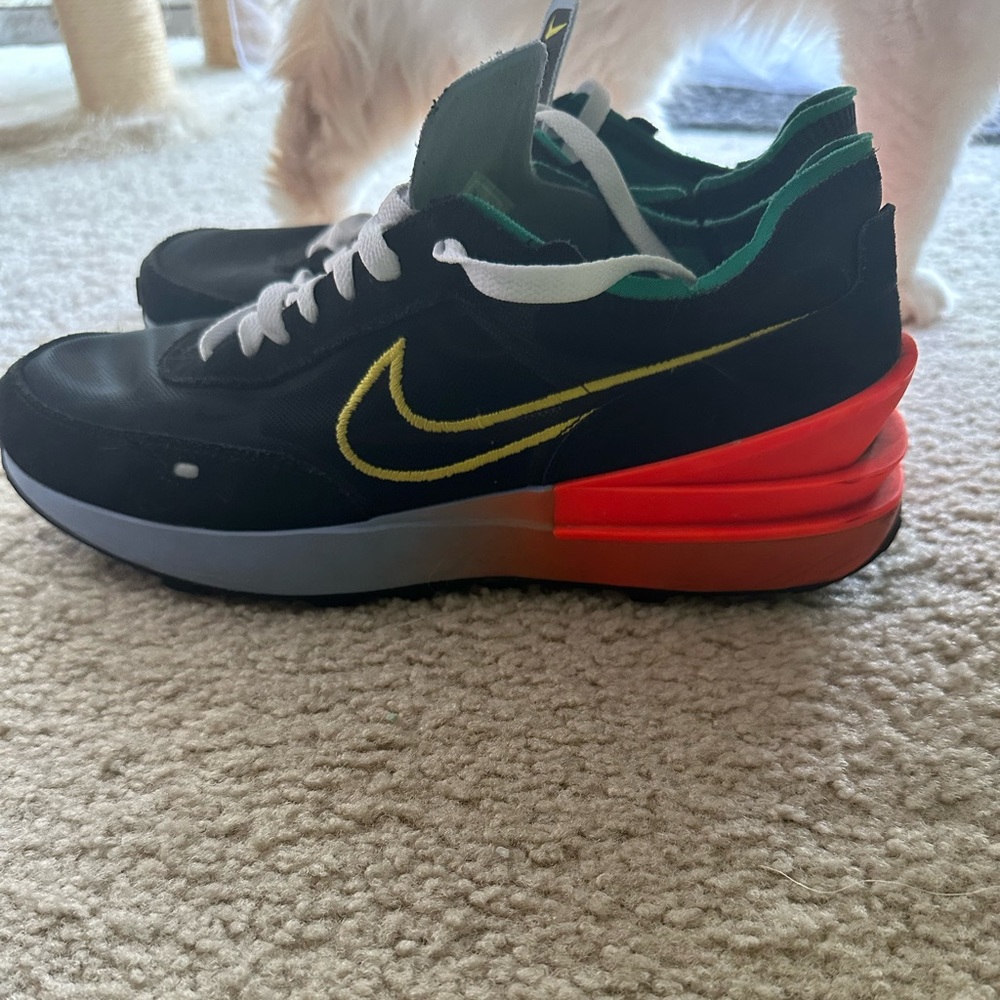 Nike waffle one